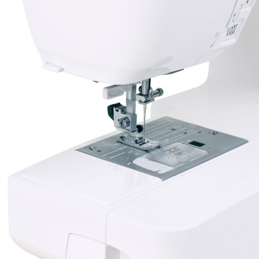 Швейная машина Janome QDC 630