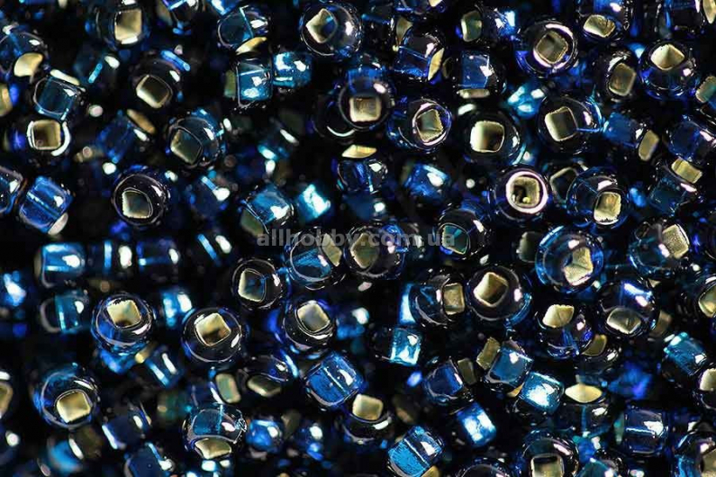 Чешский бисер Preciosa 67100 (327)