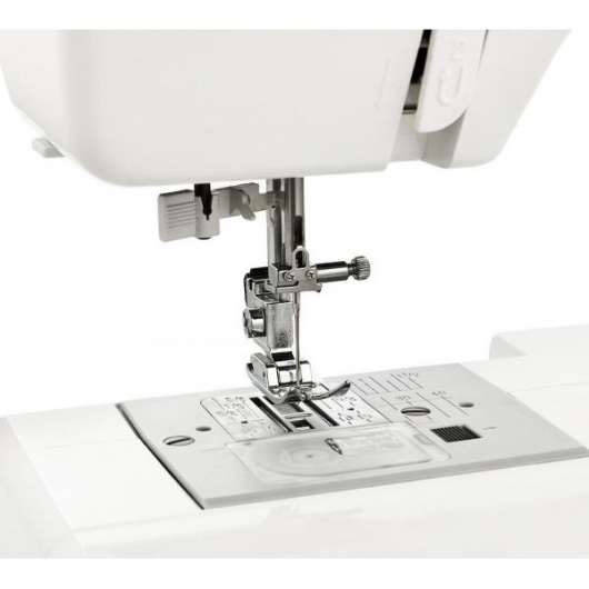 Швейная машина Janome Sew Line 300